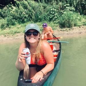 Meet your Posher, Holly